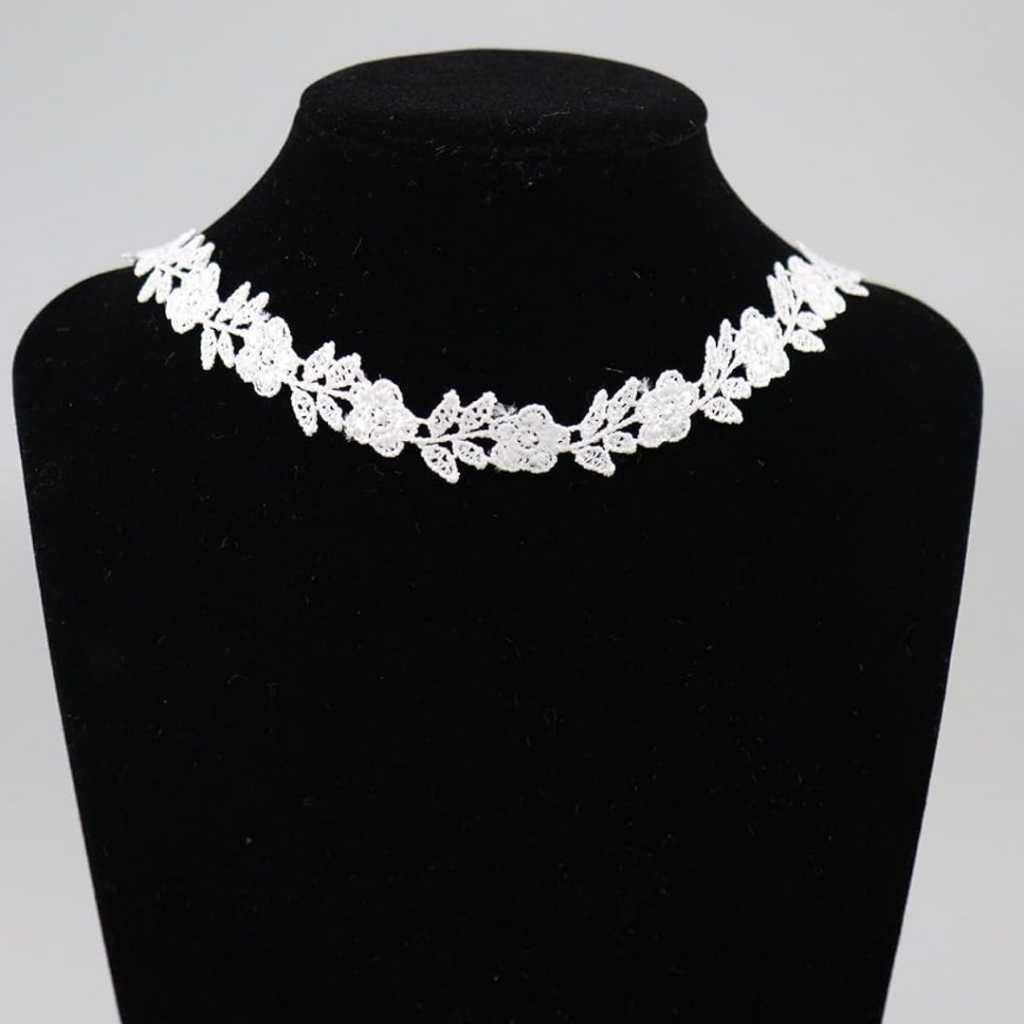 Flower Choker Necklace